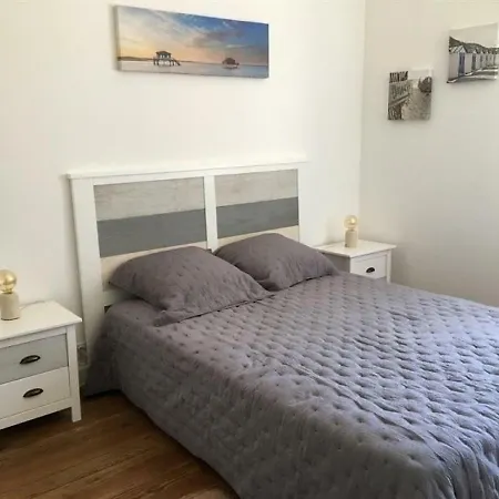 House Maison Renovee En Cntre Ville